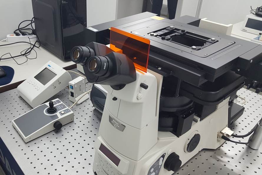 Confocal Microscope System 사진