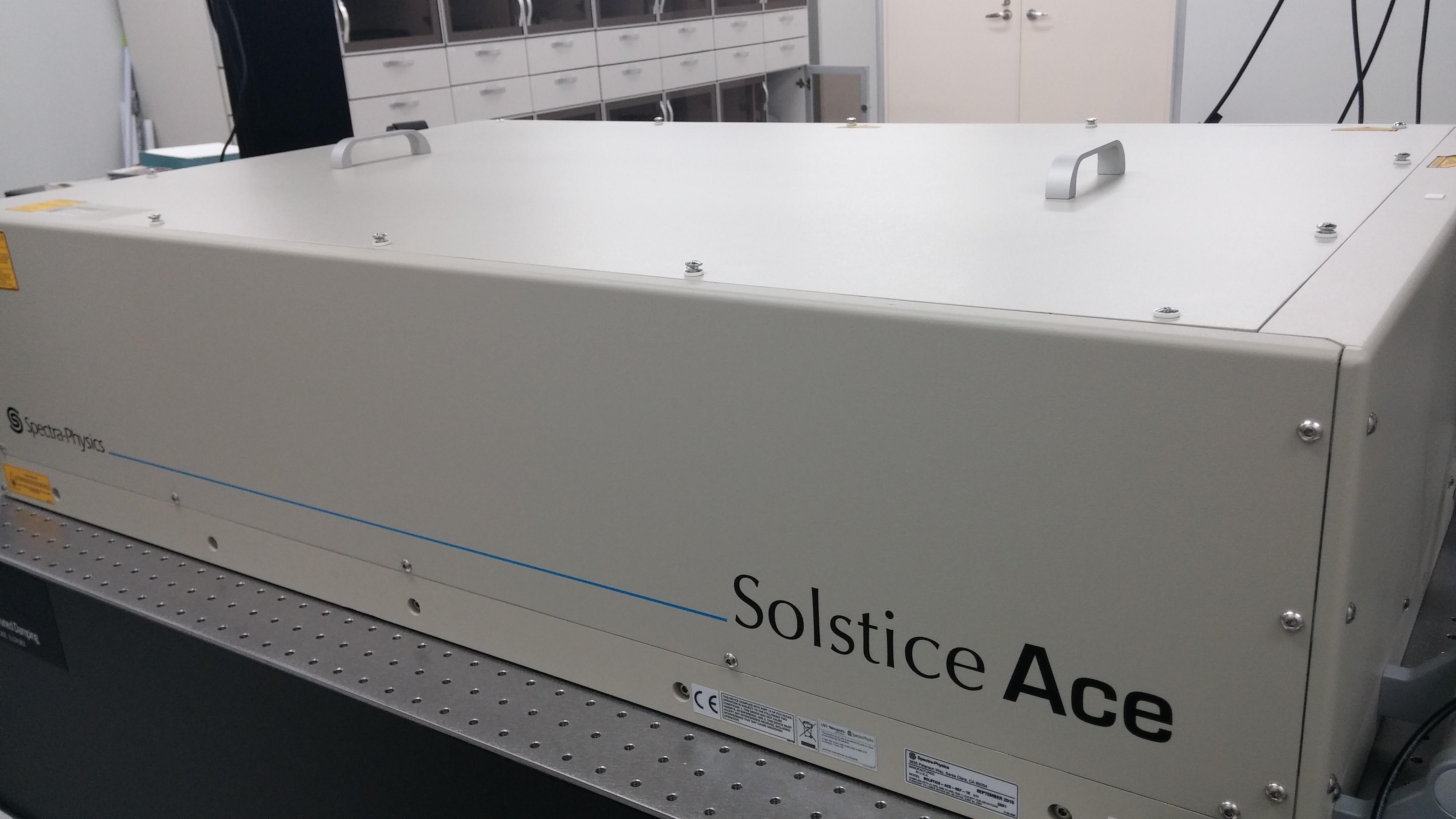 SOLSTICE(One-Box Ultrafast Amplifier System) 사진